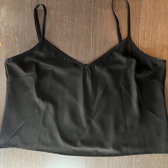 Trina Turk Skirt & Shirt Set - Picture 7 of 16